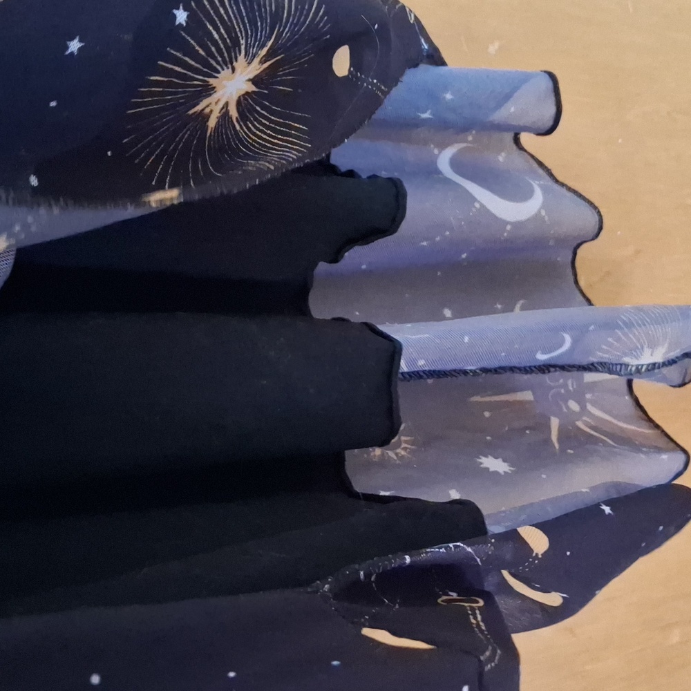 Black and Gold Celestial Dress - Picture 4 of 6